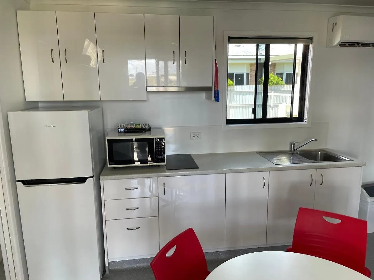Motel Premier Caravan Park Mackay